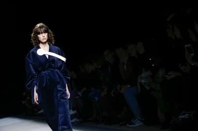 Look 12